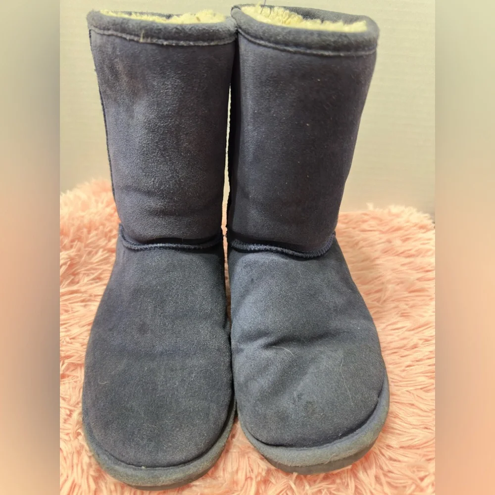 GUC‎ BearPaw Navy Suede Women's Sheepskin Neverwet Boots Size 8